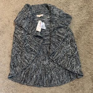 NWT It’s Our Time Sweater Vest Medium